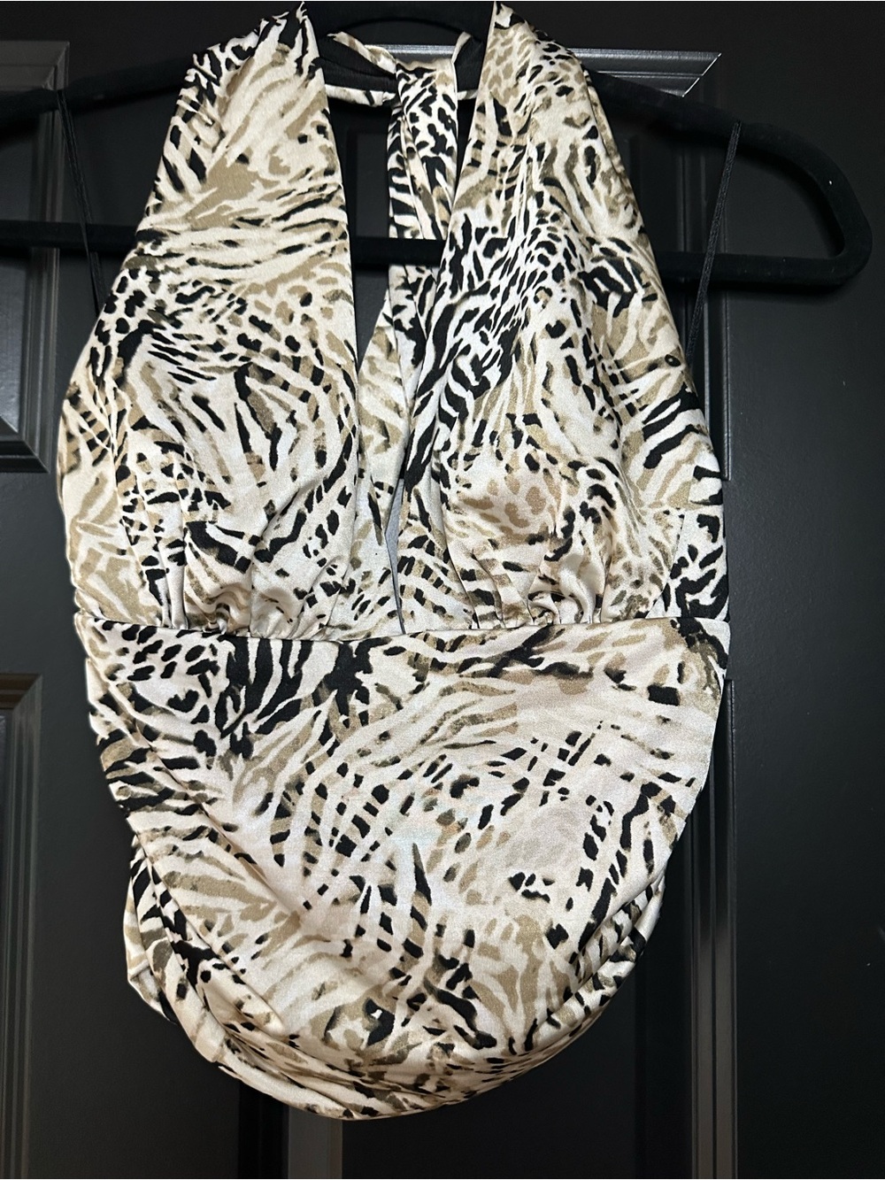 Guess Halter Top - Picture 5 of 6